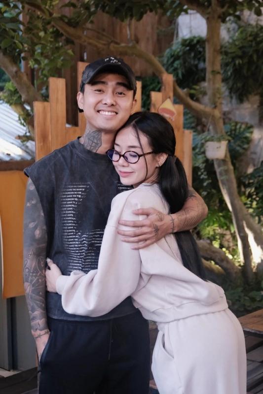 Showbiz 8.7: Cháu nội Bảo Quốc chuẩn bị cho đám cưới; Hạnh ‘Kính vạn hoa’ ra sao? - Ảnh 1.