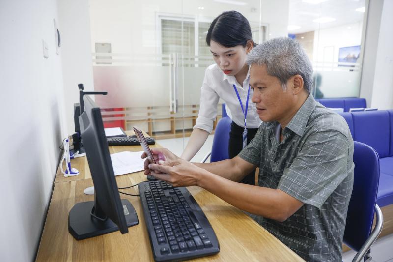 UBND P.Kim Liên Ưu tiên người dân khi triển khai chính quyền địa phương 2 cấp - Ảnh 8. UBND P.Kim Liên Ưu tiên người dân khi triển khai chính quyền địa phương 2 cấp - Ảnh 8.