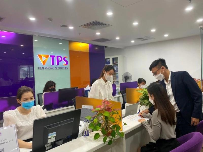 Chứng khoán Tiên Phong đã có chủ tịch mới thay thế ông Đỗ Anh Tú - Ảnh 1.