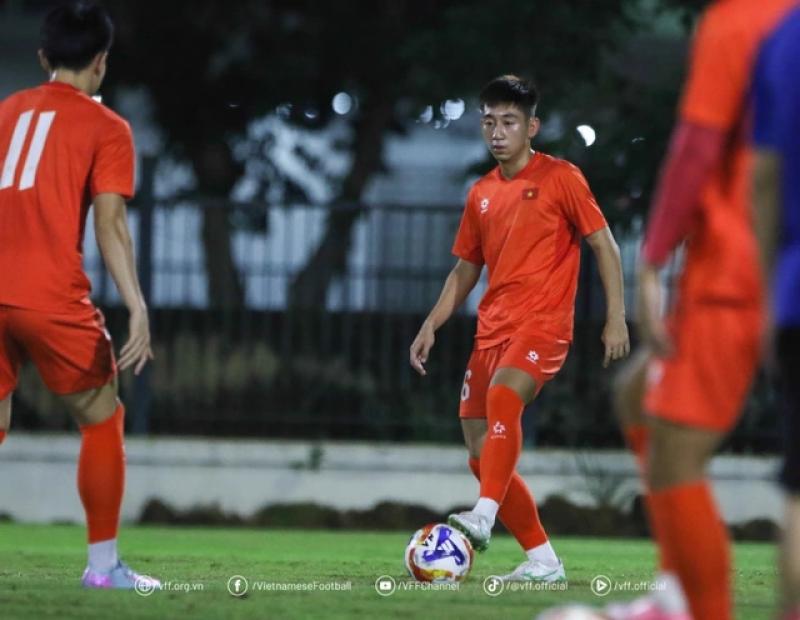 Lộ diện bộ khung U.23 Việt Nam: Ai đá chính, ai dự phòng?- Ảnh 2. Lộ diện bộ khung U.23 Việt Nam: Ai đá chính, ai dự phòng?- Ảnh 2.