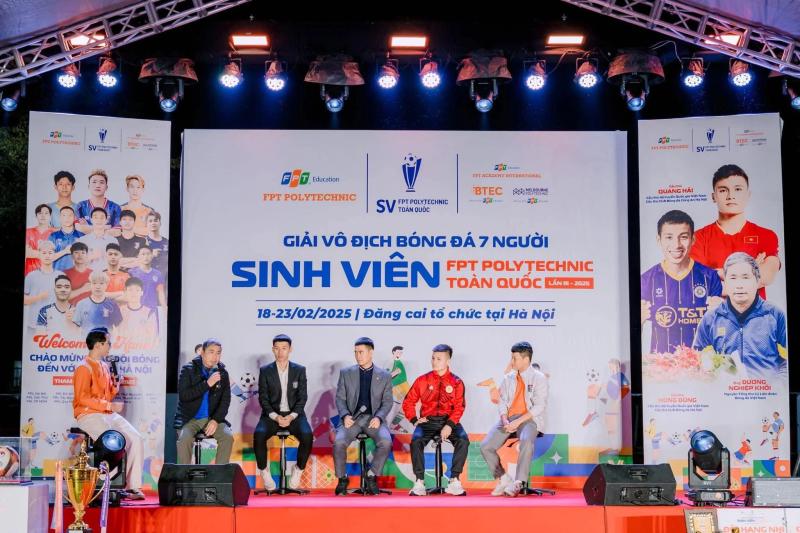 CLB Quảng Nam nguy cơ giải thể: 'Cục cưng' bầu Đức viết tâm thư đầy tâm trạng!- Ảnh 3. CLB Quảng Nam nguy cơ giải thể: 'Cục cưng' bầu Đức viết tâm thư đầy tâm trạng!- Ảnh 3.