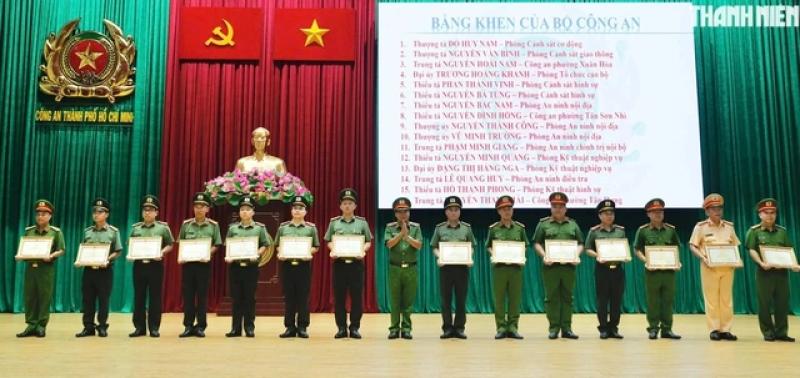 Công an TP.HCM kéo giảm 7,88% tội phạm- Ảnh 2. Công an TP.HCM kéo giảm 7,88% tội phạm- Ảnh 2.