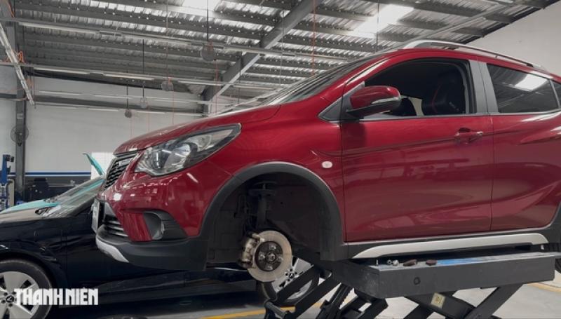 Được và mất khi bảo dưỡng ô tô tại garage ngoài thay vì đại lý hãng? - Ảnh 1. Được và mất khi bảo dưỡng ô tô tại garage ngoài thay vì đại lý hãng? - Ảnh 1.