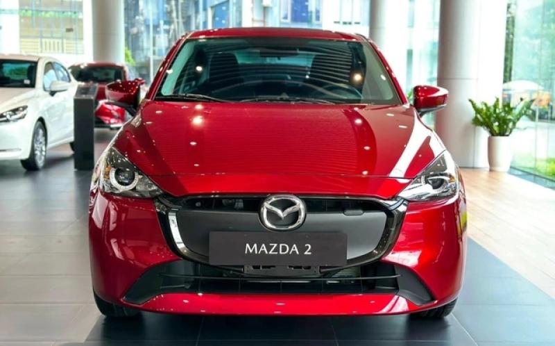 Sedan hạng B: Xe nhập khẩu giảm giá xả hàng, Honda City tăng ưu đãi - Ảnh 2.
