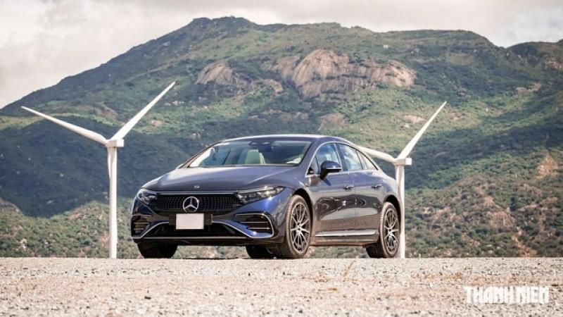 3 mẫu xe điện Mercedes bán tại Việt Nam tạm dừng sản xuất ở Mỹ - Ảnh 2. 3 mẫu xe điện Mercedes bán tại Việt Nam tạm dừng sản xuất ở Mỹ - Ảnh 2.