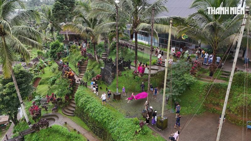 Giải mã bí ẩn trên ruộng bậc thang khiến du khách mê mẩn ở đảo Bali- Ảnh 2. Giải mã bí ẩn trên ruộng bậc thang khiến du khách mê mẩn ở đảo Bali- Ảnh 2.