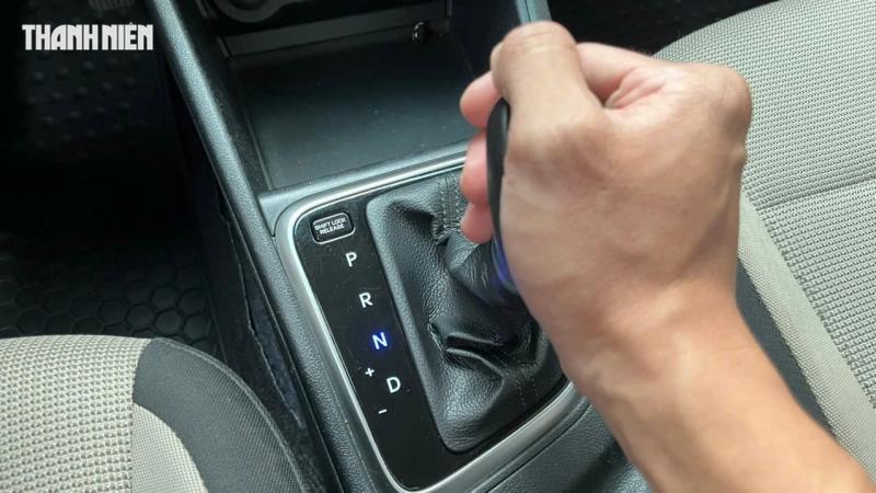 5 Thói quen giúp hộp số tự động ô tô bền bỉ hơn người dùng nên biết - Ảnh 4. 5 Thói quen giúp hộp số tự động ô tô bền bỉ hơn người dùng nên biết - Ảnh 4.