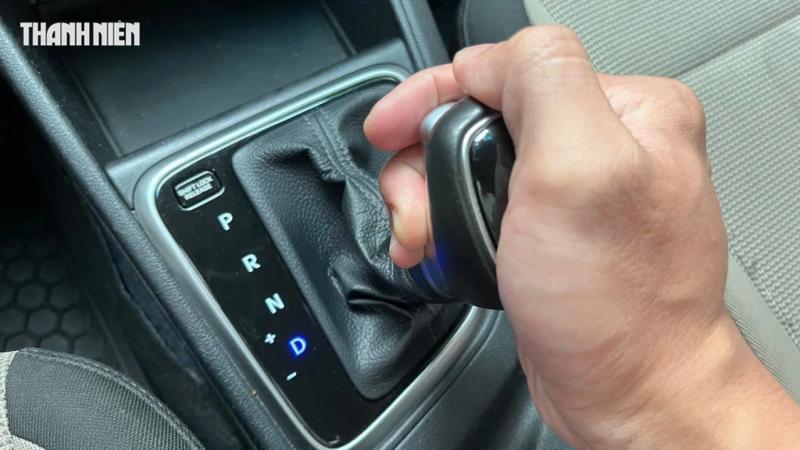 5 Thói quen giúp hộp số tự động ô tô bền bỉ hơn người dùng nên biết - Ảnh 2. 5 Thói quen giúp hộp số tự động ô tô bền bỉ hơn người dùng nên biết - Ảnh 2.