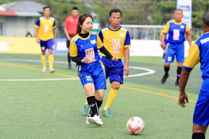 Công Nhậm lập hat-trick, Minh 'nhí' ghi cú đúp tạo kịch tính tại Trường ĐH Đồng Tháp- Ảnh 11. Công Nhậm lập hat-trick, Minh 'nhí' ghi cú đúp tạo kịch tính tại Trường ĐH Đồng Tháp- Ảnh 11.