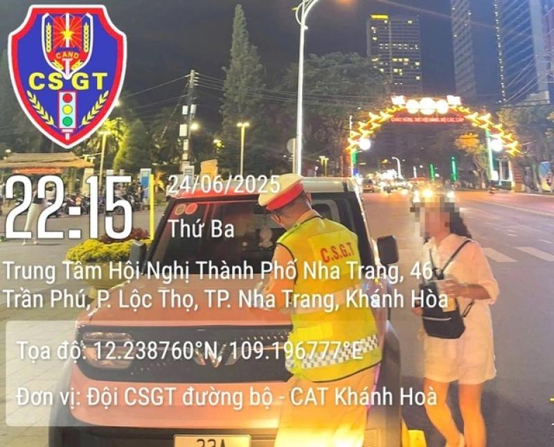 Người đăng clip ‘sợ’ Nha Trang bị phạt 5 triệu: Bài học trách nhiệm mạng xã hội- Ảnh 1. Người đăng clip ‘sợ’ Nha Trang bị phạt 5 triệu: Bài học trách nhiệm mạng xã hội- Ảnh 1.