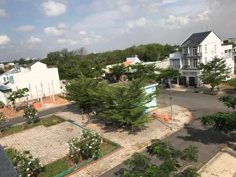 Đất nền sốt nóng cục bộ tại một số địa phương- Ảnh 1. Đất nền sốt nóng cục bộ tại một số địa phương- Ảnh 1.