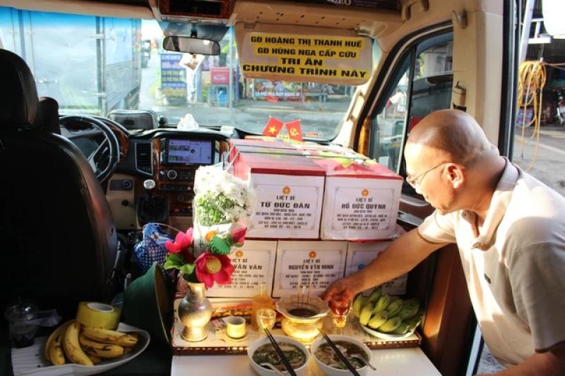 Vợ chồng chị Dương Thị Nga ở Đồng Xoài đền ơn liệt sĩ- Ảnh 3. Vợ chồng chị Dương Thị Nga ở Đồng Xoài đền ơn liệt sĩ- Ảnh 3.