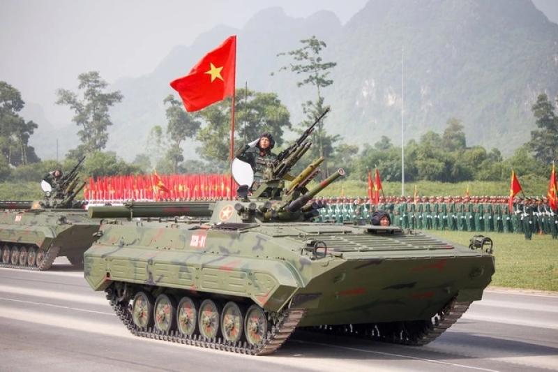 Dàn xe tăng, tên lửa hợp luyện chuẩn bị cho lễ diễu binh Quốc khánh 2.9 - Ảnh 10.