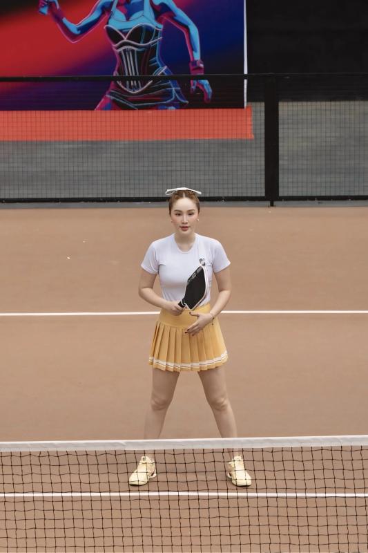 Bảo Thy khoe dáng gợi cảm tham gia tranh giải pickleball - Ảnh 9.