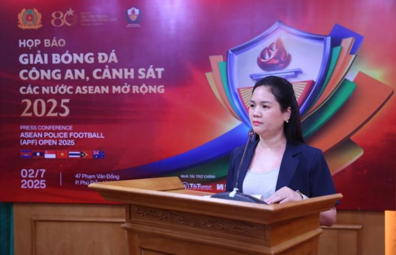30.000 USD cho đội vô địch giải bóng đá Công an - Cảnh sát ASEAN mở rộng- Ảnh 5. 30.000 USD cho đội vô địch giải bóng đá Công an - Cảnh sát ASEAN mở rộng- Ảnh 5.