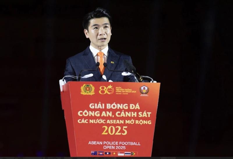 Thủ tướng Phạm Minh Chính dự lễ khai mạc giải bóng đá Công an-Cảnh sát ASEAN - Ảnh 17. Thủ tướng Phạm Minh Chính dự lễ khai mạc giải bóng đá Công an-Cảnh sát ASEAN - Ảnh 17.