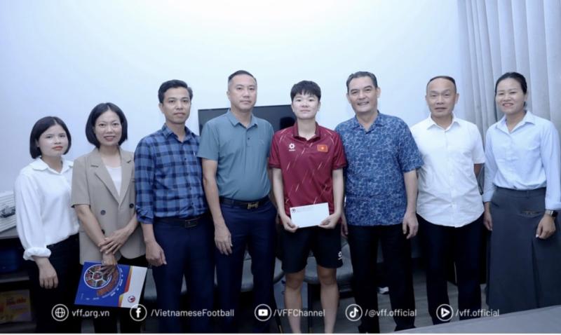 Tuyển thủ Tuyết Ngân bị mổ ruột thừa, kịp trở lại tranh tài giải vô địch Đông Nam Á- Ảnh 2. Tuyển thủ Tuyết Ngân bị mổ ruột thừa, kịp trở lại tranh tài giải vô địch Đông Nam Á- Ảnh 2.