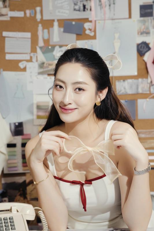 Lương Thùy Linh nhận vai trò mới sau học tiến sĩ - Ảnh 3.