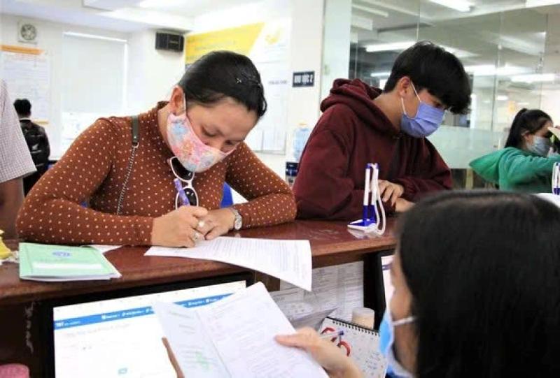 Lương hưu nhận qua tài khoản ngân hàng, có phải đóng thuế?- Ảnh 2. Lương hưu nhận qua tài khoản ngân hàng, có phải đóng thuế?- Ảnh 2.