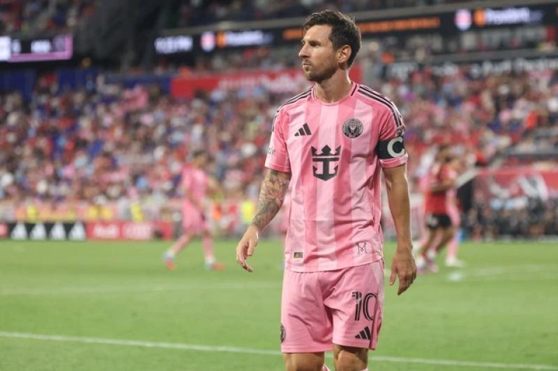 Tranh cãi Messi thi đấu trận Các ngôi sao MLS 2025: CĐV muốn, HLV nói không- Ảnh 1. Tranh cãi Messi thi đấu trận Các ngôi sao MLS 2025: CĐV muốn, HLV nói không- Ảnh 1.