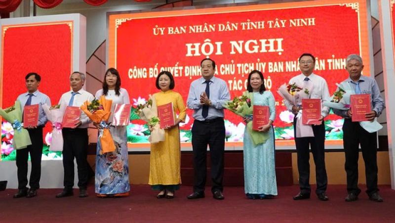 Tây Ninh: Phân công nhiệm vụ thường trực và các thành viên UBND tỉnh - Ảnh 3.