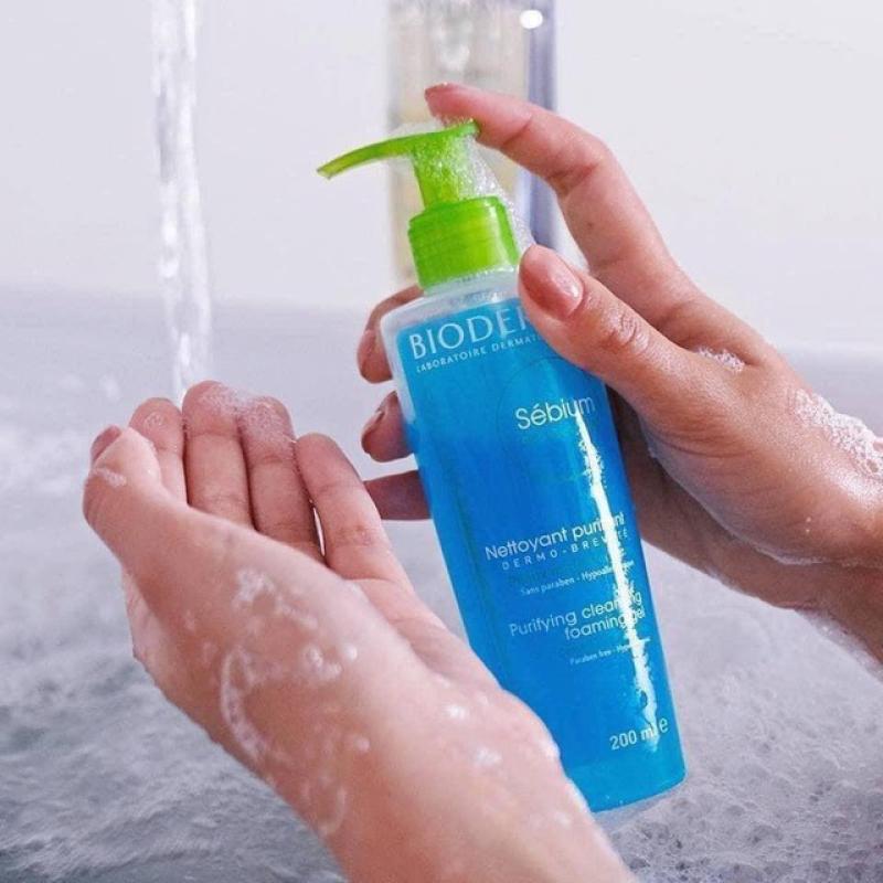 Top 7 sữa rửa mặt giá bình dân đến từ thương hiệu dược mỹ phẩm toàn cầu- Ảnh 7. Top 7 sữa rửa mặt giá bình dân đến từ thương hiệu dược mỹ phẩm toàn cầu- Ảnh 7.