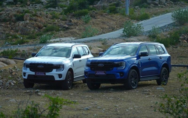 SUV 7 chỗ: Isuzu mu-X chưa làm nên chuyện, Ford Everest vẫn ‘một mình một chợ’ - Ảnh 2.