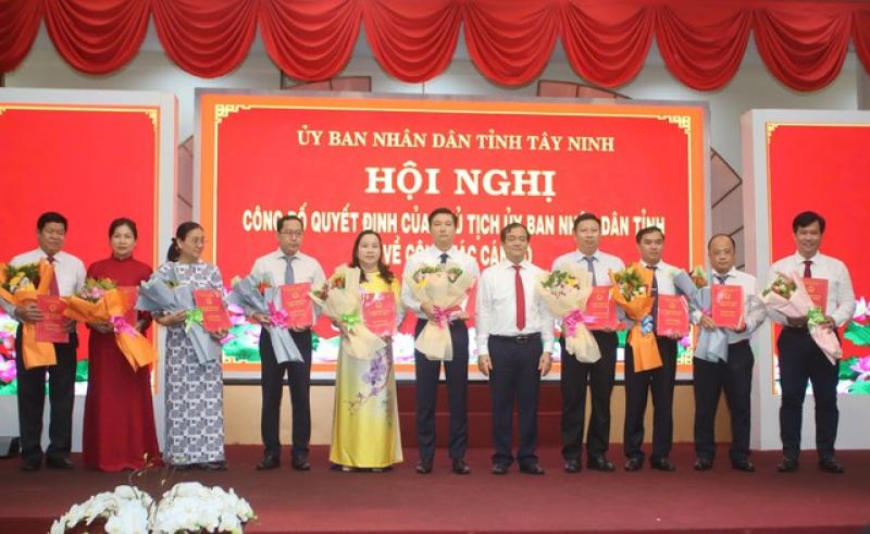 Tây Ninh: Phân công nhiệm vụ thường trực và các thành viên UBND tỉnh - Ảnh 2.