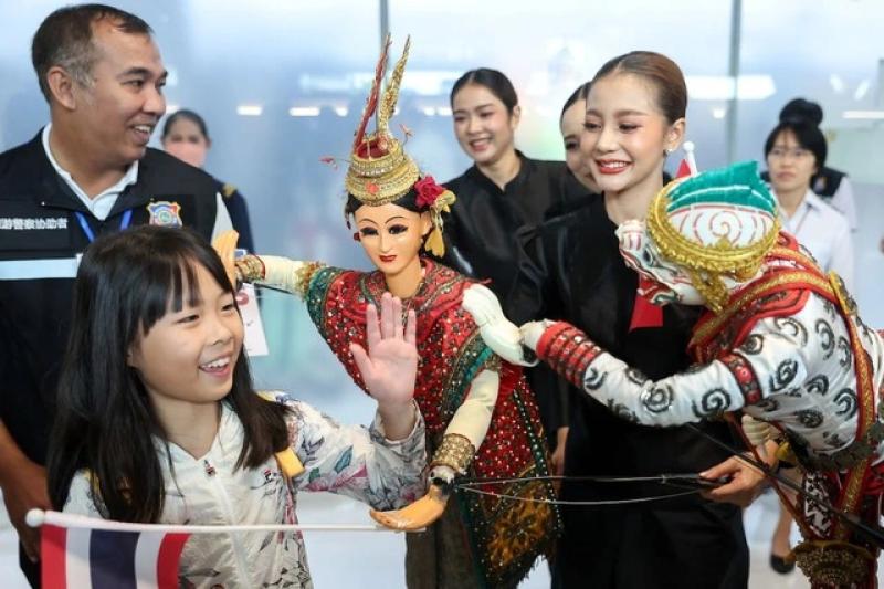 Du lịch Thái Lan tụt lại so với Malaysia, Việt Nam? - Ảnh 1.