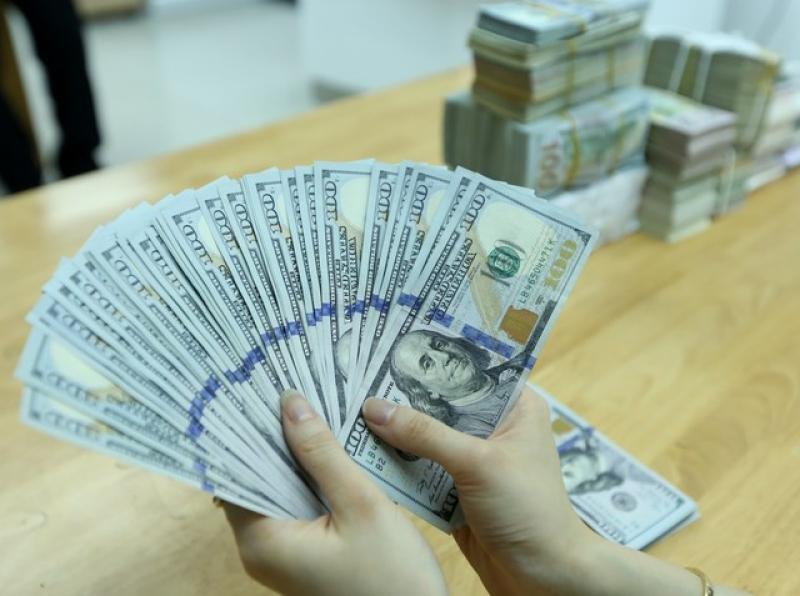 Cổ phiếu lên đỉnh đưa tài sản tỉ phú USD của Việt Nam gia tăng thế nào? - Ảnh 1.