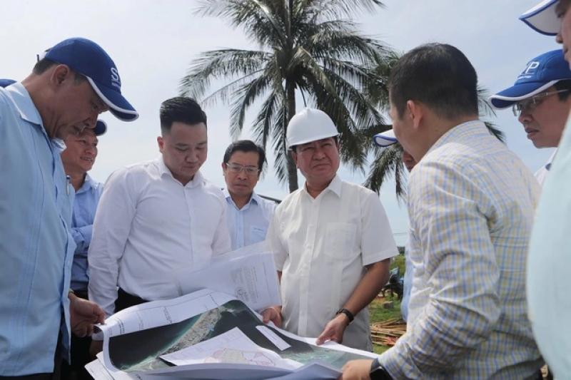 Khánh hòa thành lập Tổ công tác gỡ vướng cho doanh nghiệp , đẩy mạnh giải ngân - Ảnh 1. Khánh hòa thành lập Tổ công tác gỡ vướng cho doanh nghiệp , đẩy mạnh giải ngân - Ảnh 1.
