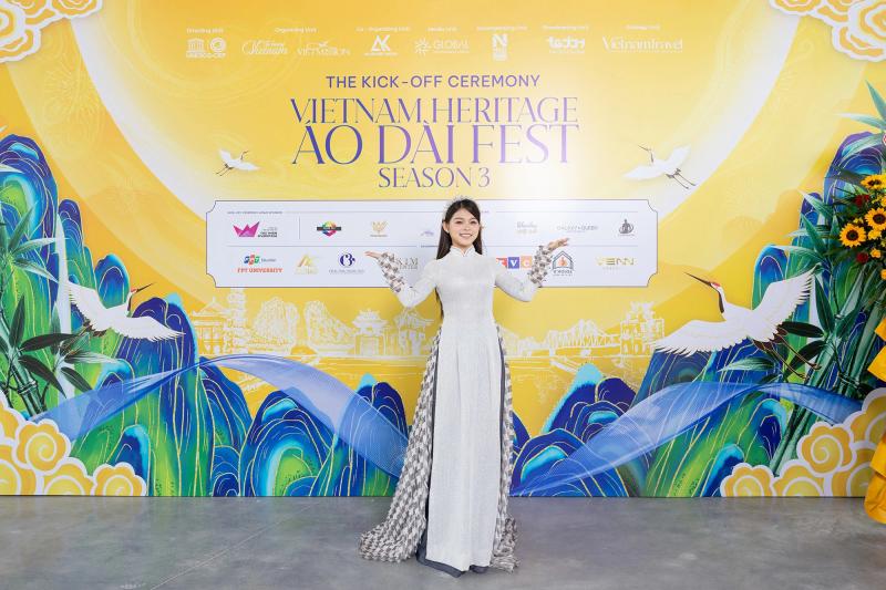 NSND Mỹ Uyên trở lại sau ồn ào, Võ Minh Lâm diễn thời trang - Ảnh 5.