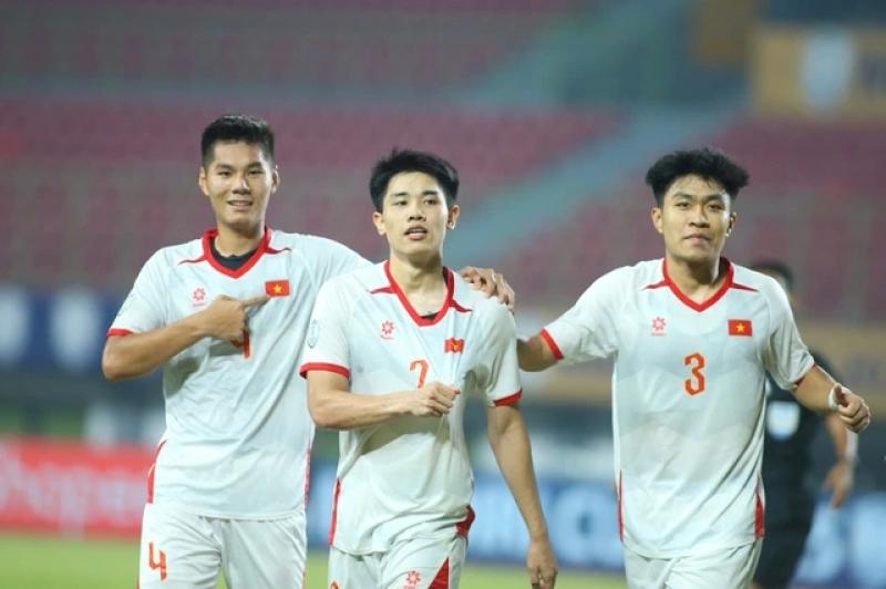 U.23 Việt Nam cần cảnh giác cao độ: U.23 Campuchia sẽ chơi tấn công!- Ảnh 1. U.23 Việt Nam cần cảnh giác cao độ: U.23 Campuchia sẽ chơi tấn công!- Ảnh 1.