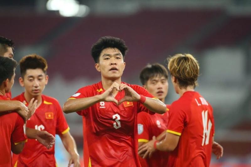 Thầy Kim từng vô địch trên đất khách: U.23 Việt Nam sao phải ngại 'chảo lửa' Indonesia- Ảnh 2. Thầy Kim từng vô địch trên đất khách: U.23 Việt Nam sao phải ngại 'chảo lửa' Indonesia- Ảnh 2.