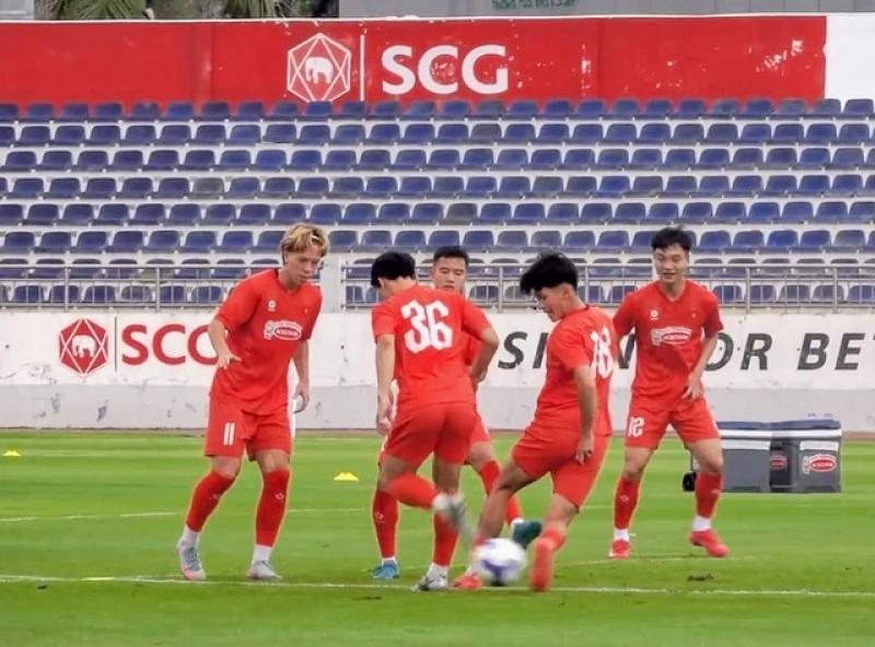 U.23 Việt Nam bước vào cuộc thử lửa, 2 nhân tố trẻ được vinh danh đặc biệt- Ảnh 1. U.23 Việt Nam bước vào cuộc thử lửa, 2 nhân tố trẻ được vinh danh đặc biệt- Ảnh 1.