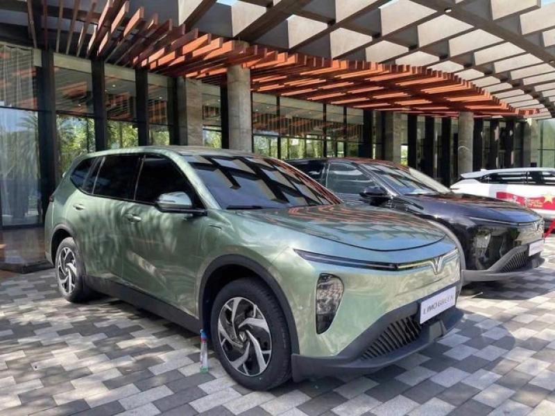 Xe gia đình cỡ nhỏ: Mitsubishi Xpander 'cắt đuôi' Toyota Veloz - Ảnh 3.