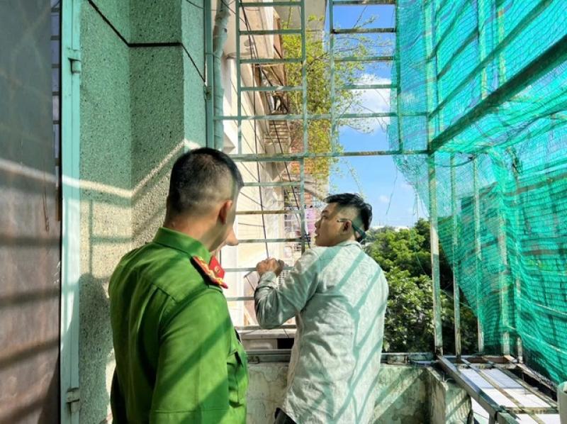 Công an TP.HCM ra quân xóa 'chuồng cọp'- Ảnh 1. Công an TP.HCM ra quân xóa 'chuồng cọp'- Ảnh 1.