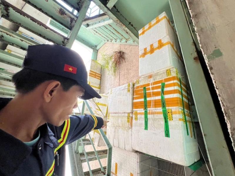Công an TP.HCM ra quân xóa 'chuồng cọp'- Ảnh 14. Công an TP.HCM ra quân xóa 'chuồng cọp'- Ảnh 14.