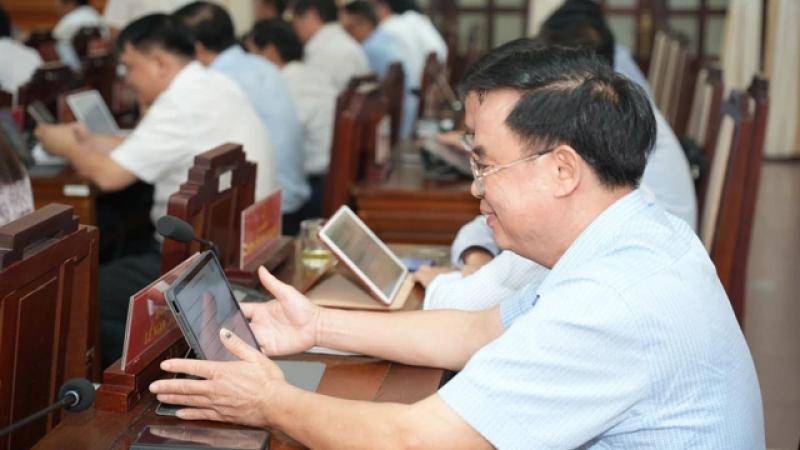 Huế ứng trước 60 tỉ đồng giải phóng mặt bằng đường sắt tốc độ cao- Ảnh 3. Huế ứng trước 60 tỉ đồng giải phóng mặt bằng đường sắt tốc độ cao- Ảnh 3.