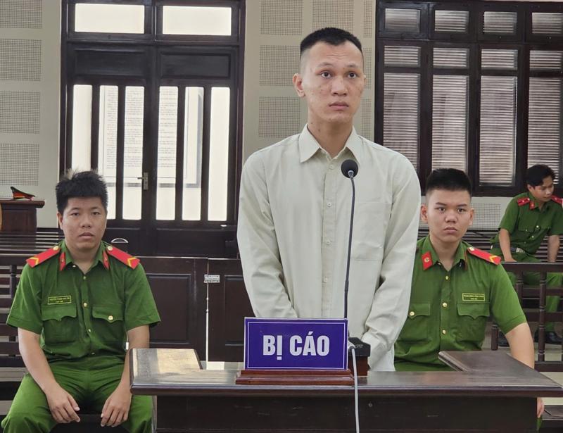 'Đóng bỉm' ma túy đi bán, con nghiện lãnh án 20 năm - Ảnh 1. 'Đóng bỉm' ma túy đi bán, con nghiện lãnh án 20 năm - Ảnh 1.