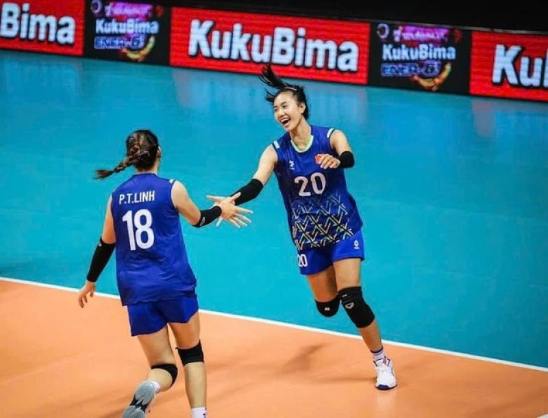 Bóng chuyền nữ Việt Nam ghi dấu ấn đặc biệt tại giải U.21 thế giới: Hôm nay, đấu Canada- Ảnh 1. Bóng chuyền nữ Việt Nam ghi dấu ấn đặc biệt tại giải U.21 thế giới: Hôm nay, đấu Canada- Ảnh 1.