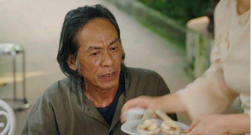 Vì sao phim Có anh gây tranh cãi với Vân Dung và Thu Quỳnh? - Ảnh 3. Vì sao phim Có anh gây tranh cãi với Vân Dung và Thu Quỳnh? - Ảnh 3.