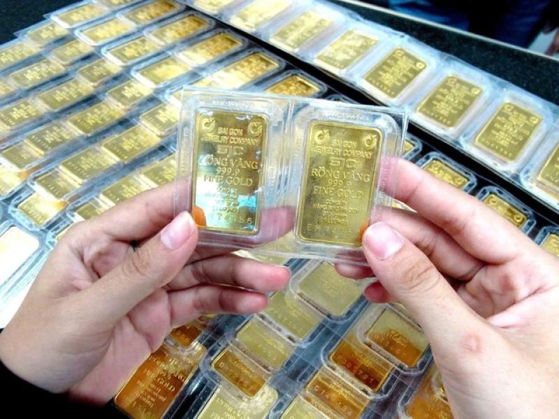 Giá vàng đột ngột tăng vọt- Ảnh 1. Giá vàng đột ngột tăng vọt- Ảnh 1.