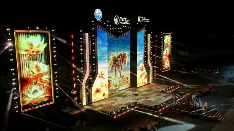 Thành phố Thiên niên kỷ T&T City Millennia bừng sáng trước đại nhạc hội- Ảnh 8. Thành phố Thiên niên kỷ T&T City Millennia bừng sáng trước đại nhạc hội- Ảnh 8.