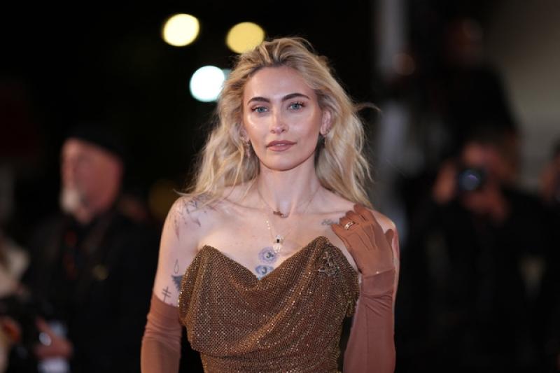 Con gái Michael Jackson xác nhận chia tay hôn phu Justin Long - Ảnh 1.