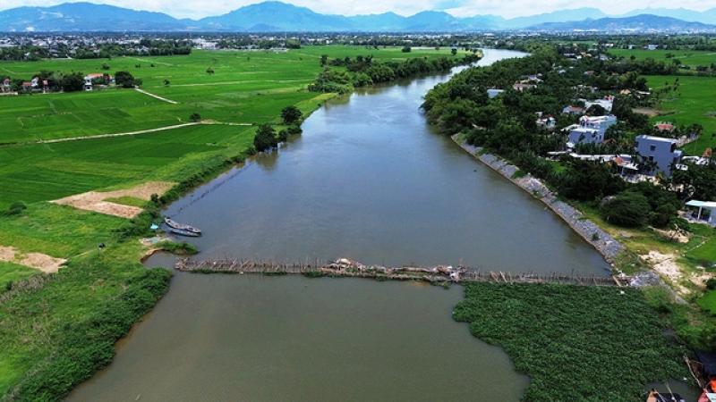 Đập ngăn mặn Vĩnh Điện: Tiền tỉ đổ vào nhưng vẫn phải tháo dỡ mỗi năm - Ảnh 1. Đập ngăn mặn Vĩnh Điện: Tiền tỉ đổ vào nhưng vẫn phải tháo dỡ mỗi năm - Ảnh 1.