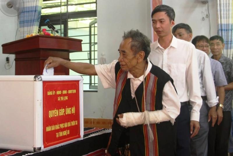 Xã từng xảy ra thảm họa sạt lở 'trả nợ ân tình' người dân vùng thiên tai - Ảnh 2. Xã từng xảy ra thảm họa sạt lở 'trả nợ ân tình' người dân vùng thiên tai - Ảnh 2.