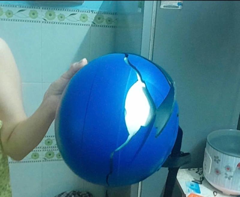 TP.HCM: Vợ chồng công nhân bị đạp xe, hành hung dã man sau ca làm đêm- Ảnh 3. TP.HCM: Vợ chồng công nhân bị đạp xe, hành hung dã man sau ca làm đêm- Ảnh 3.