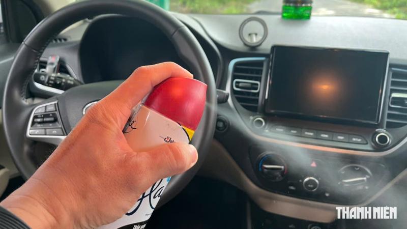 Vì sao không nên lạm dụng nước hoa ô tô trong khoang nội thất xe của bạn? - Ảnh 1. Vì sao không nên lạm dụng nước hoa ô tô trong khoang nội thất xe của bạn? - Ảnh 1.