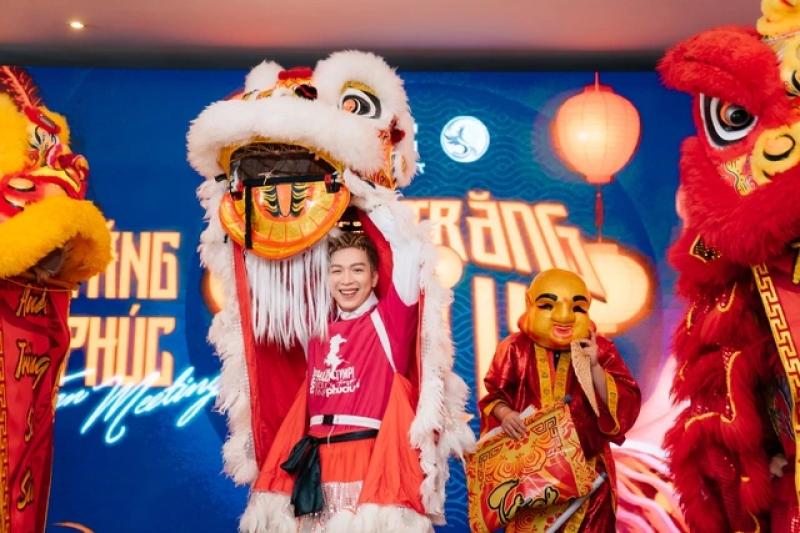 NSND Tự Long, BB Trần làm điều đặc biệt cho Tăng Phúc sau show 'Anh trai' - Ảnh 1.